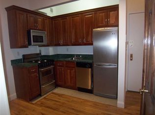 112 W Broadway, New York, NY 10013