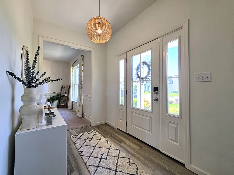 1425 Pennscott Dr — Photo 3