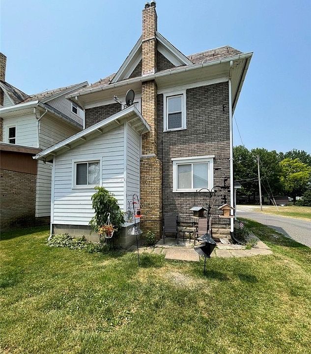 122 Orchard St, Orrville, OH 44667 Zillow