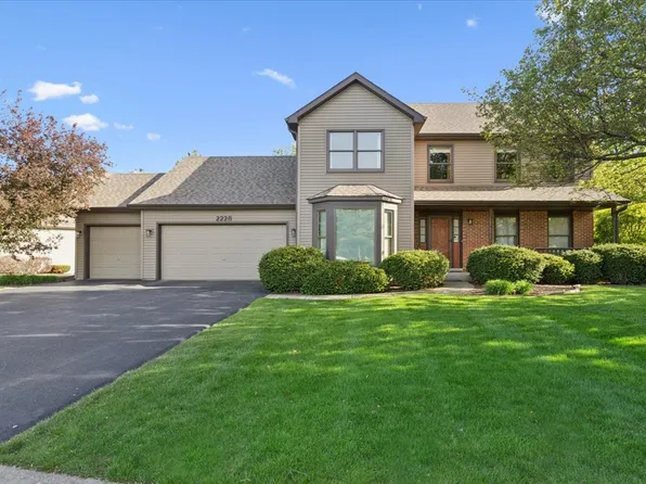 2228 Snapdragon Rd, Naperville, IL 60564