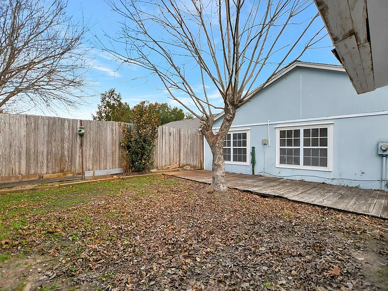 7619 Lemma Dr — Photo 38