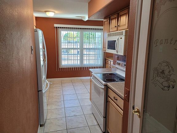 5th image of 13246 W Copperstone Dr
