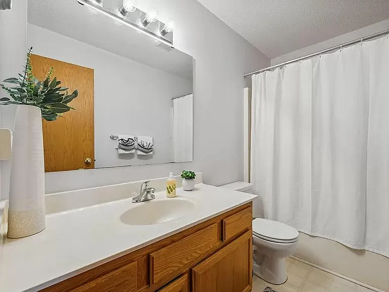 15614 Garnet Way — Photo 1