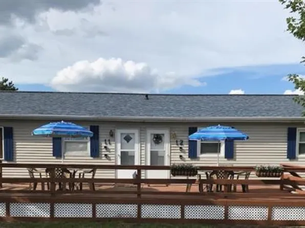 W983 W North Shore Dr #12, Montello, WI 53949