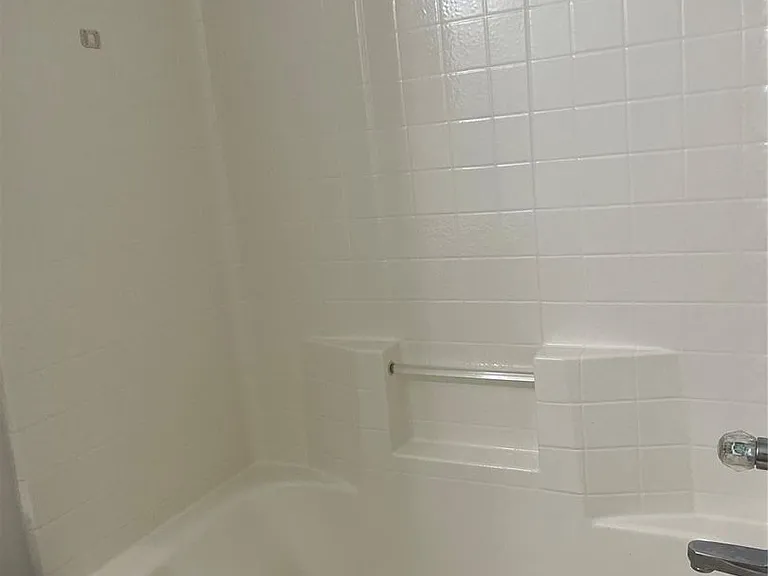 5217 Calloway St #B — Photo 7