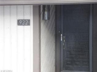 922 Snowfall Spur, Akron, OH 44313