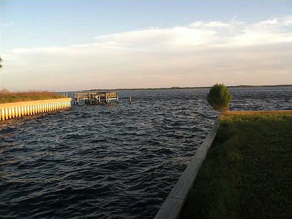 5th image of 65 Blue Heron Way