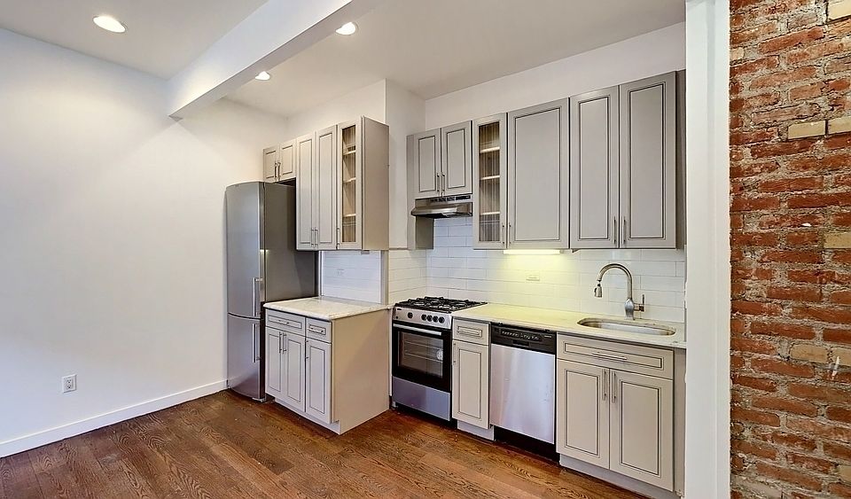 1st image of 420 Eastern Pkwy #1JJ