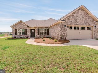 222 Otters Ridge Dr, Kathleen, GA 31047