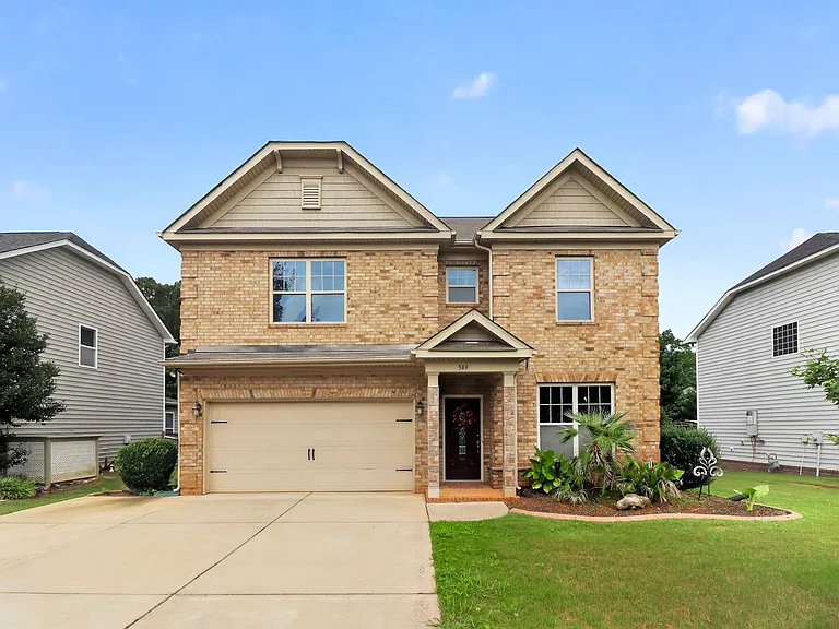 549 Daventry Ct — Photo 37