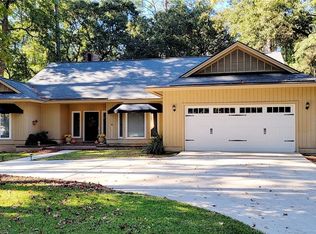 28 Franklin Creek Rd S, Savannah, GA 31411