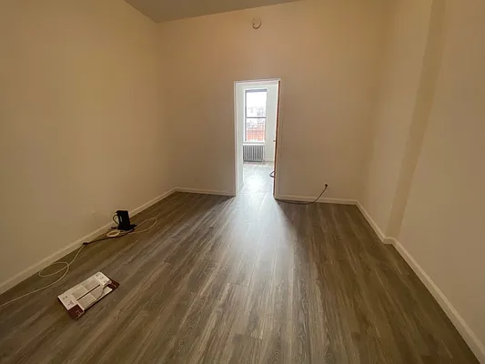 Rented by GreenVill Real Estate LLC | media 20