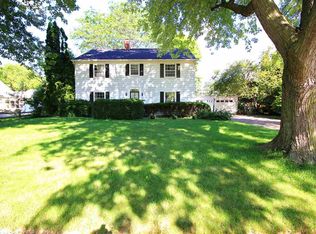 1114 N 4th St, Clinton, IA 52732