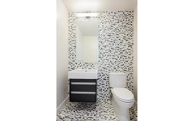 Rented by Douglas Elliman | media 27