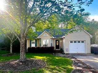 317 Riverside Chase Cir, Greer, SC 29650