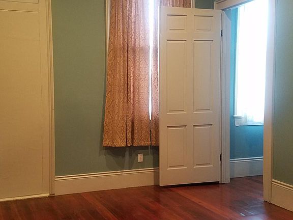 5th image of 1541 Chippewa St