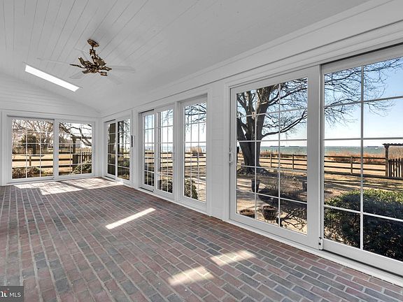 4th image of 409 Craney Creek Rd