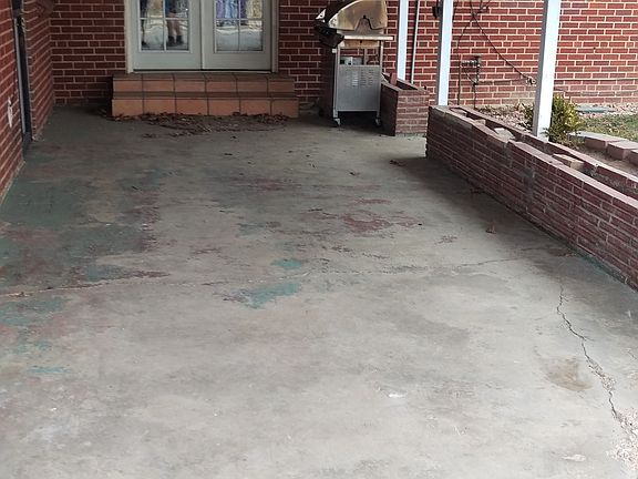 Back patio no bbq