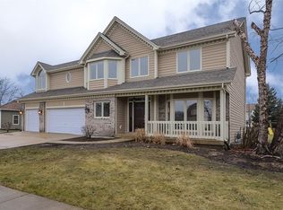 2750 Asbury Dr, Aurora, IL 60504