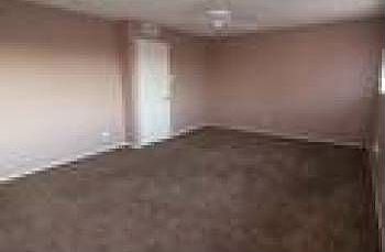 3rd image of 4720 E Hidalgo Ave