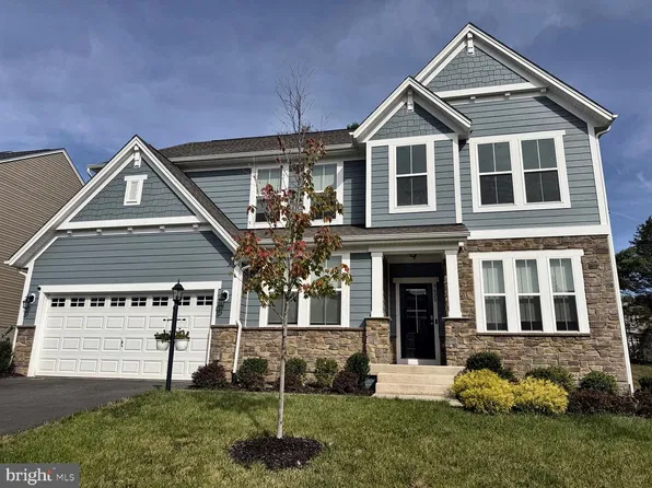 9428 Deschamp Ct, Manassas, VA 20112