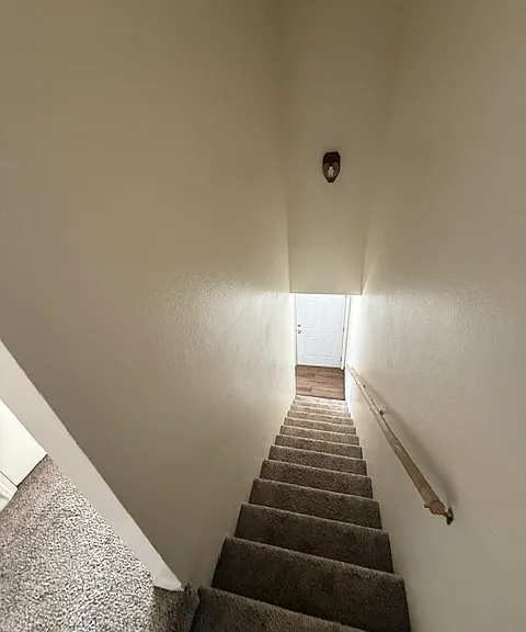120 N Hoyt St #1 — Photo 8