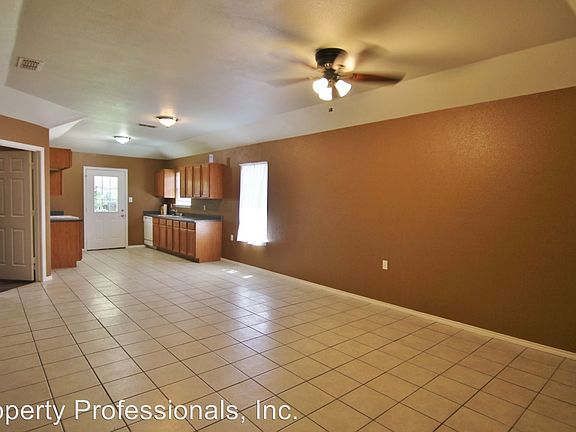 2nd image of 240B Rosalie Dr
