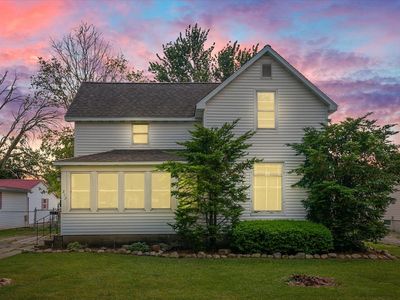 242 E Pine St, Paxton, IL, 60957