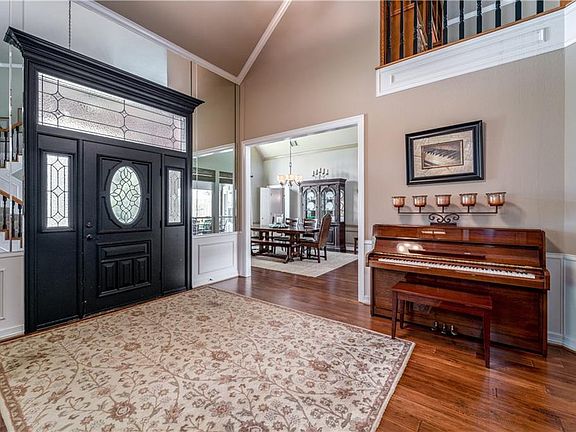 4th image of 3616 Highbury Ct