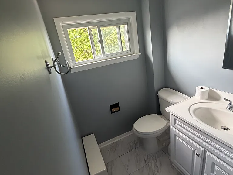 849 W Lincoln St — Photo 8
