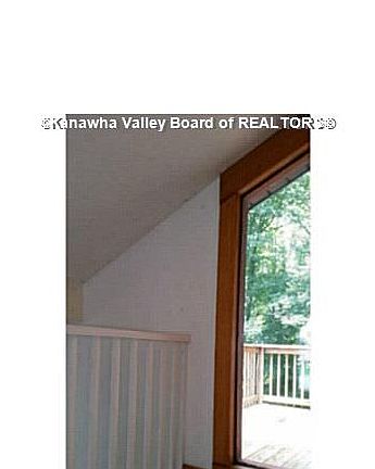 2nd image of 2223 Avinell Dr