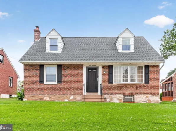 919 Hartel Ave, Philadelphia, PA 19111