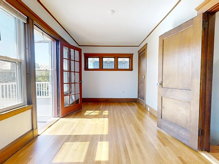 39 Commonwealth Rd — Photo 6