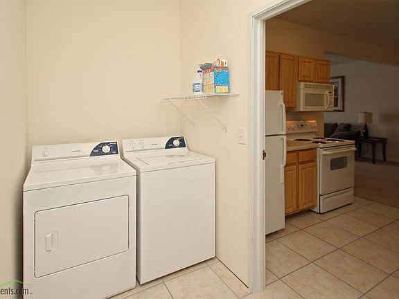 5th image of 14550 Abbey Ln APT B10