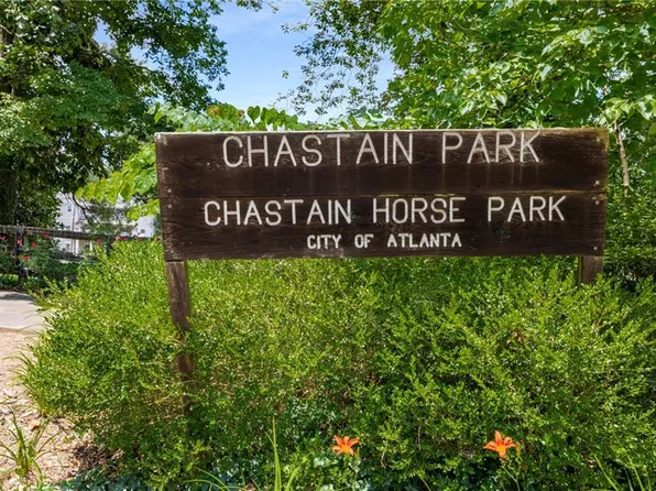 1011 Chastain Park Ct NE, Atlanta, GA 30342