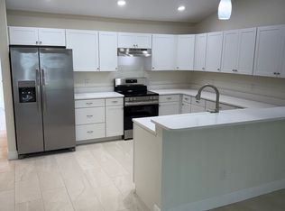 118 Dewitt Ct, Eustis, FL 32726