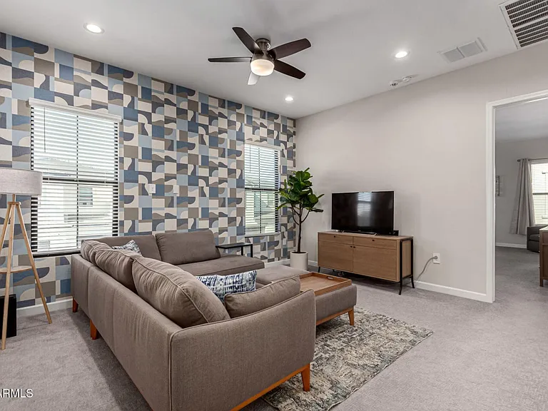 4810 E Helena Dr — Photo 21