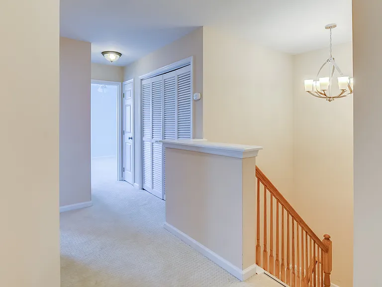 403 Taggert Dr — Photo 28