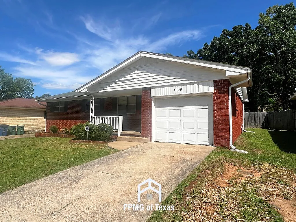 Houses For Rent (18)_05122026 - 4000 Emerson Dr