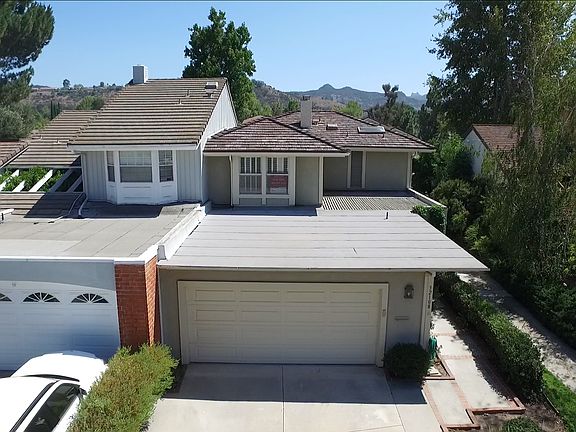 2nd image of 32108 Harborview Ln