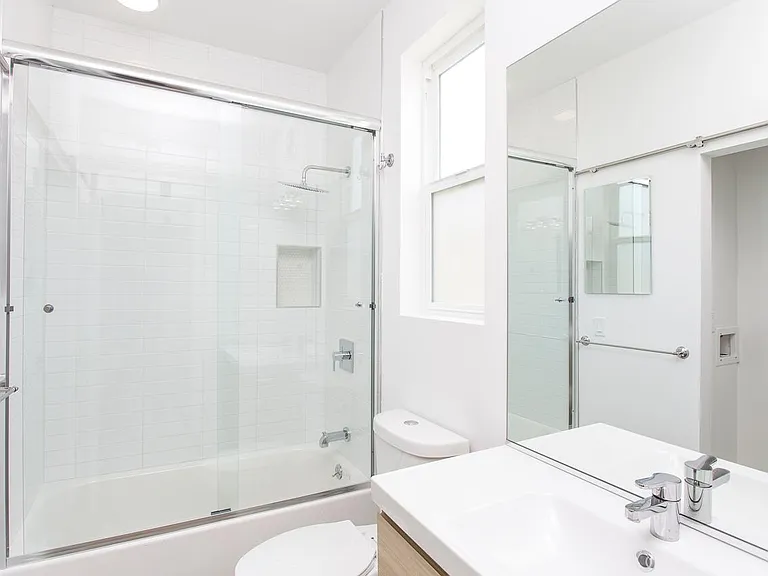 11162 Exposition Blvd #201 — Photo 13