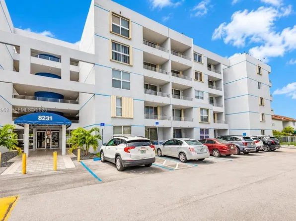 8231 NW 8th St #2302, Miami, FL 33126