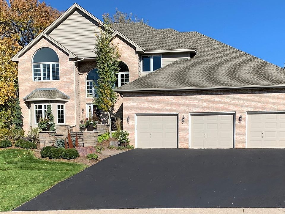 1st image of 40 Basswood Cir