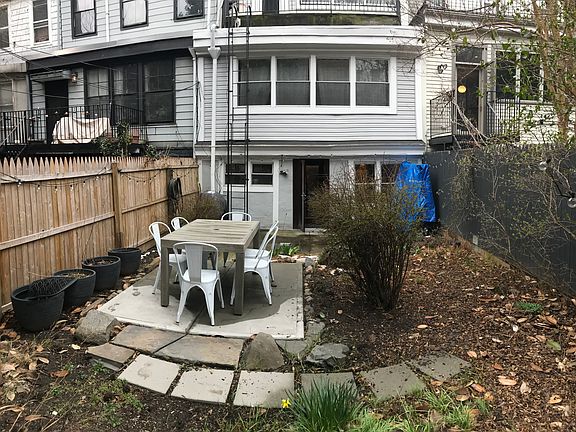 2nd image of 311 Pacific St #1