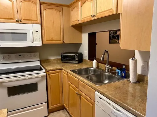 9420 Poinciana Pl, Fort Lauderdale, FL 33324