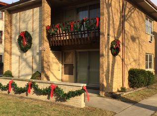 1205 N La Grange Rd APT 2W, La Grange Park, IL 60526