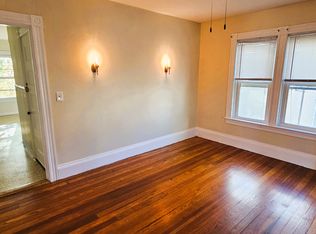 115-117 8th St #2, Providence, RI 02906