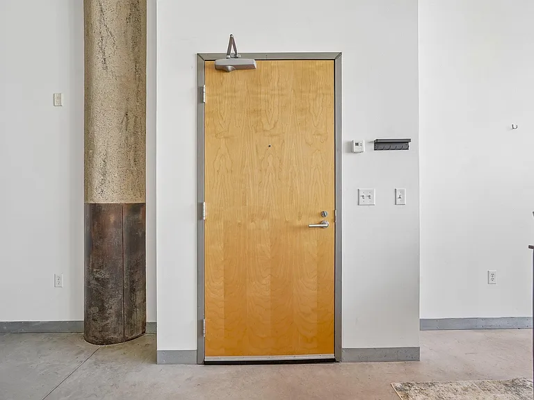 700 Washington Ave N #523 — Photo 18