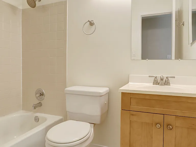 7926 Pebble Brook Ct — Photo 18