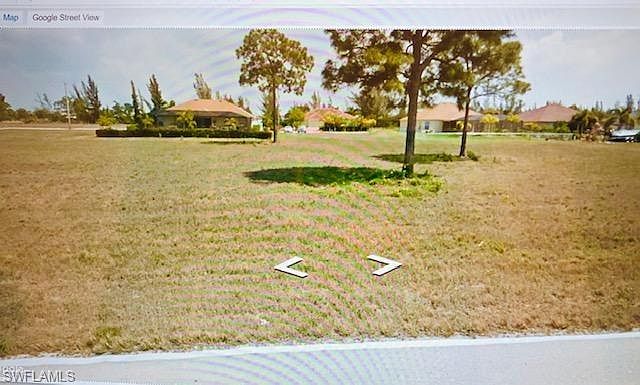2nd image of 2123 El Dorado Blvd N